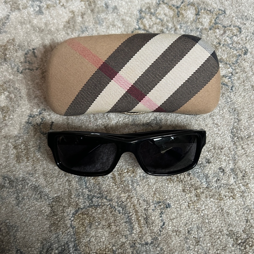 Burberry Black Sunglasses with Check Case